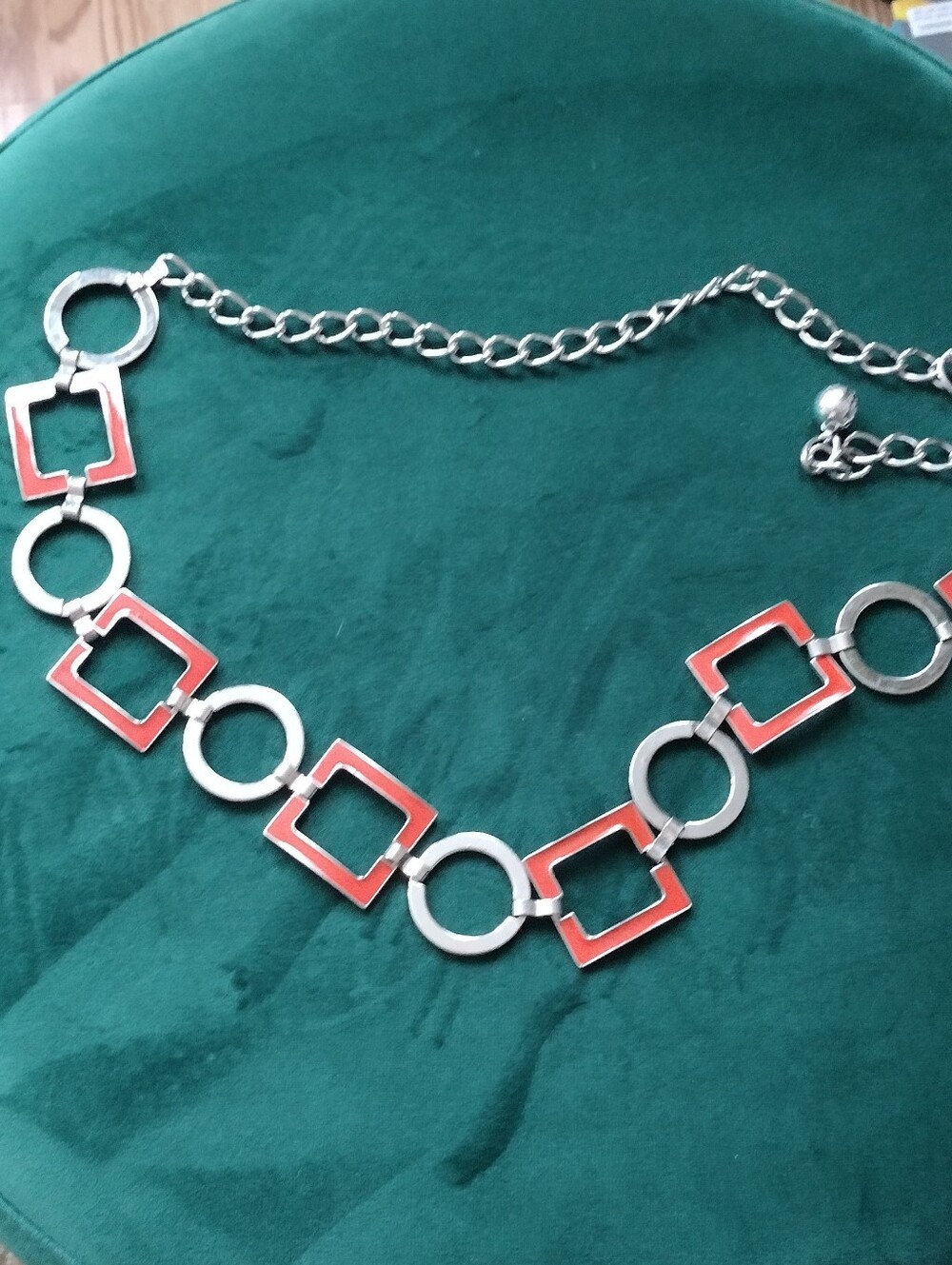 Vintage Red/Silver-tone Geometric Link metal chain belt